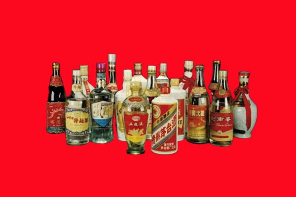 平顶山舞钢市回收十八老酒.jpg